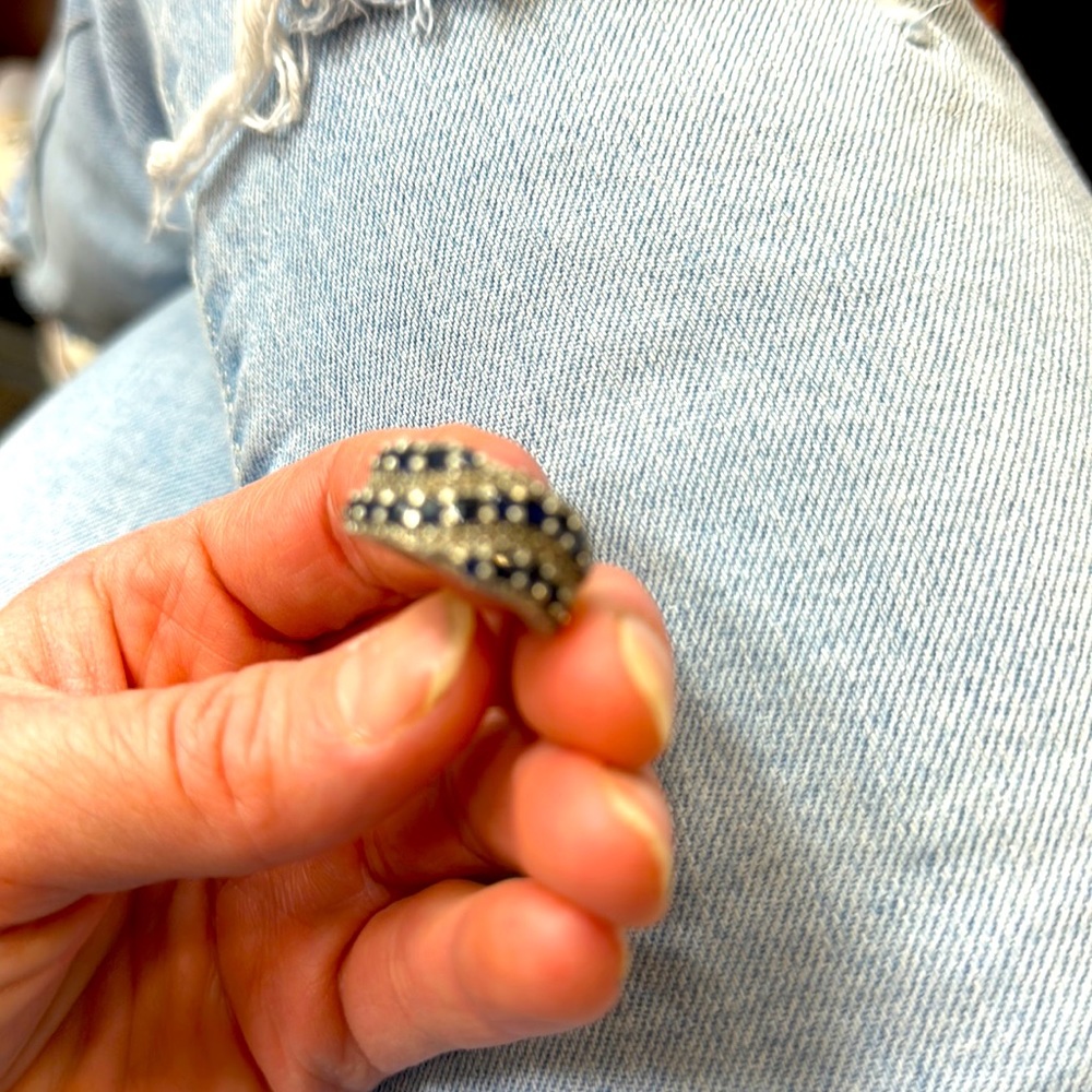 Sapphire ring